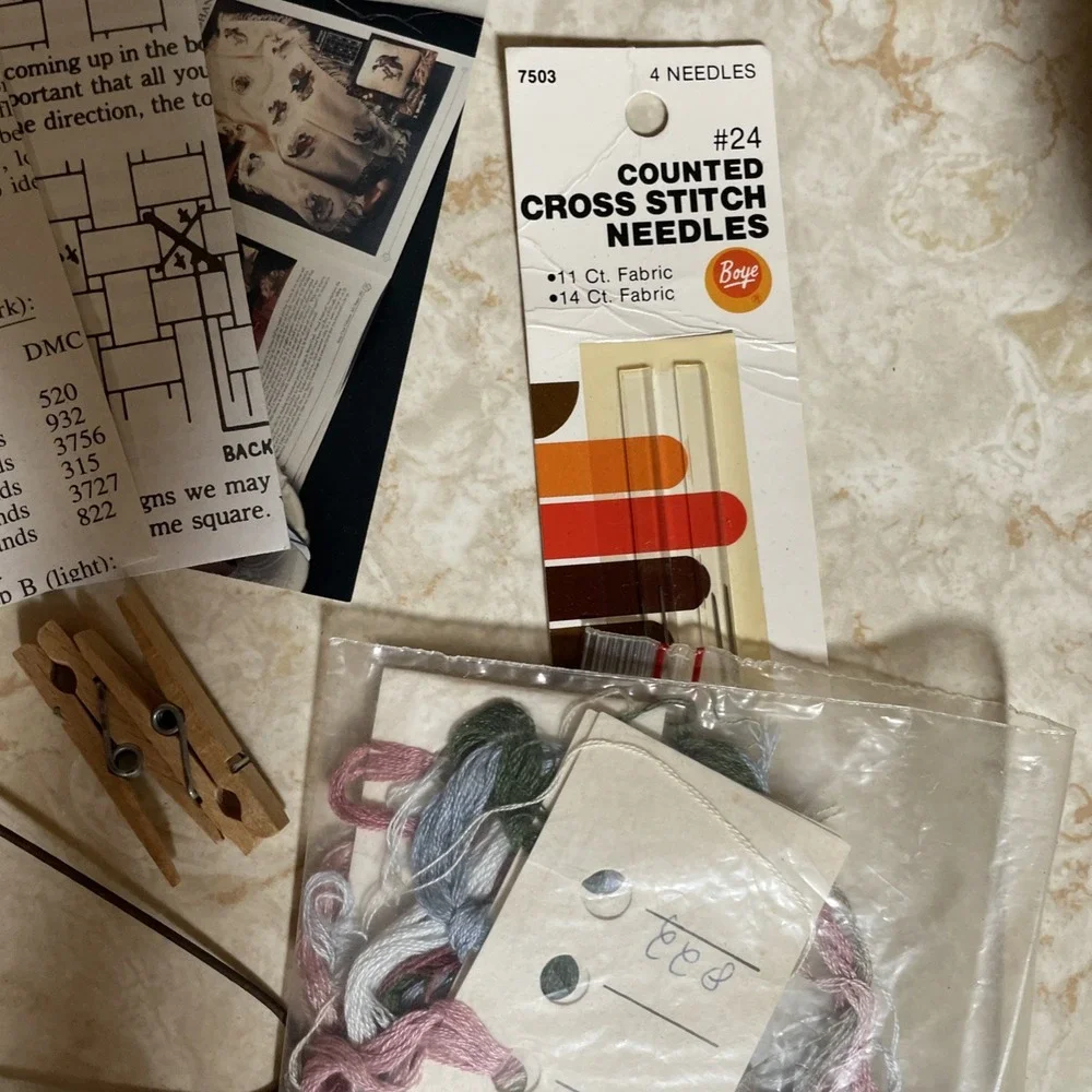 Cross Stitch Mini‎ Quilt Hanger 5.5